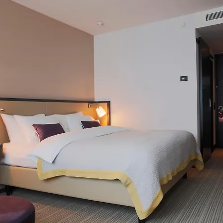 Crowne Plaza By Ihg Belgrad