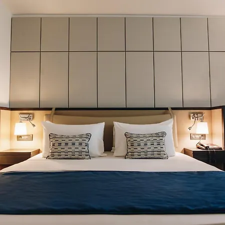 Crowne Plaza By Ihg Hotel Belgrado