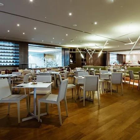 Crowne Plaza Belgrade, An Ihg Belgrado