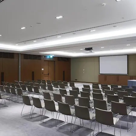 Hotel Crowne Plaza Belgrade, An Ihg Belgrado