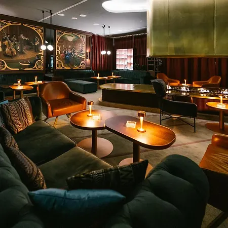 Crowne Plaza By Ihg 4*