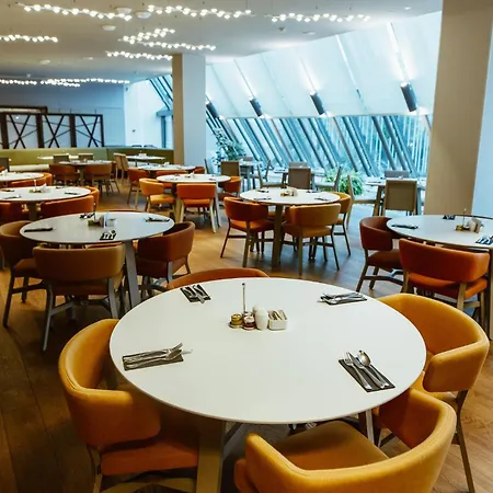 Hotel Crowne Plaza By Ihg 4*