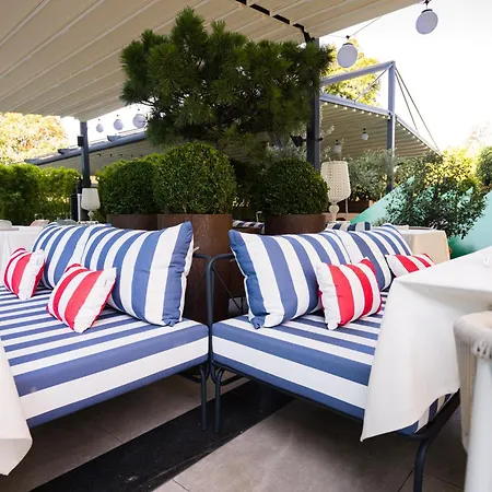 كراون بلازا بلغراد