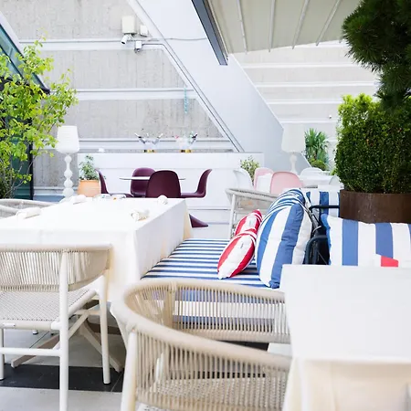 Crowne Plaza Belgrade, An Ihg Hotel 4*