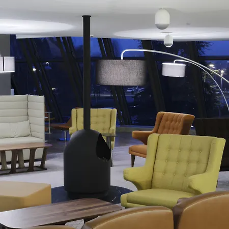 Hotell Crowne Plaza By Ihg Belgrad