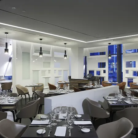 Crowne Plaza By Ihg 4*